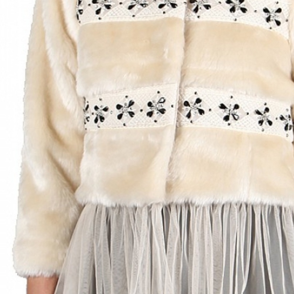 2 for $40 NWT Ryu Luxury Faux Fur Jacket - Picture 4 of 8